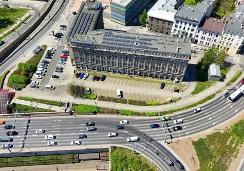 Korporacje tną etaty w polskim mieście. Zgłoszono blisko 4 tys. zwolnień