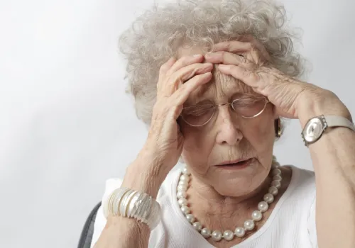 Dług seniorki przekroczył 50 tys. zł. Pomoc doradców ZUS pozwoliła spłacić zobowiązanie