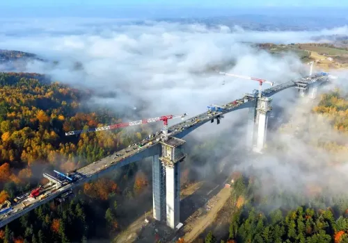 80 metrów nad ziemią. Takiej estakady Polska jeszcze nie miała