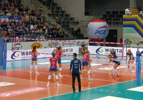 Budowlani Łódź przegrali z Radomką. Mistrzynie Polski bez punktów