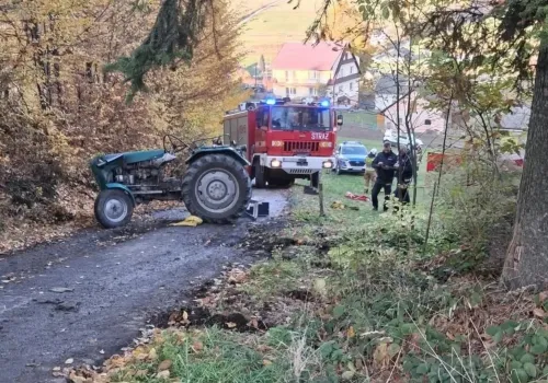 Ciągnik przygniótł 63-latka. Mężczyzna nie żyje