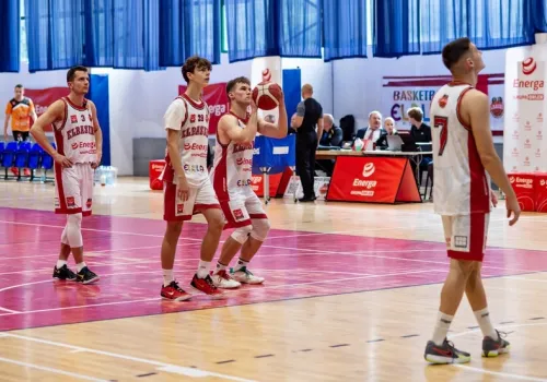Domowe zwycięstwo Elbasketu