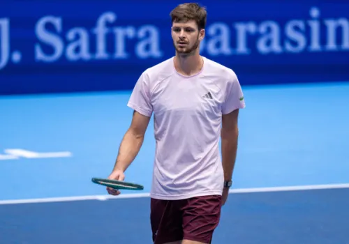 Hubert Hurkacz odpadł z turnieju w Bazylei