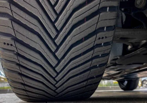 Stellantis poszerza ofertę opon. Michelin i Continental u dealerów w Brazylii