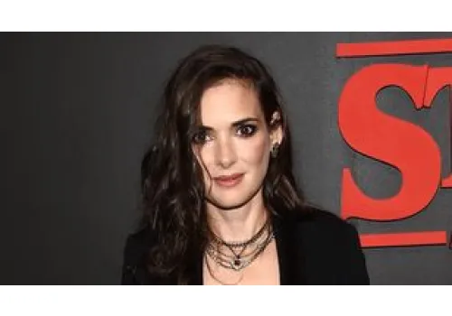 Winona Ryder ukradła markowe ubrania za tysiące dolarów. Jej kariera wisiała na włosku