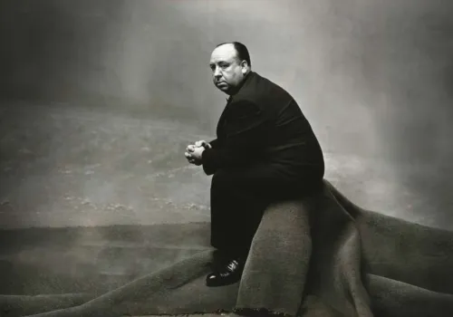 HBO Max przerobi na serial legendarny film Hitchcocka! Który?
