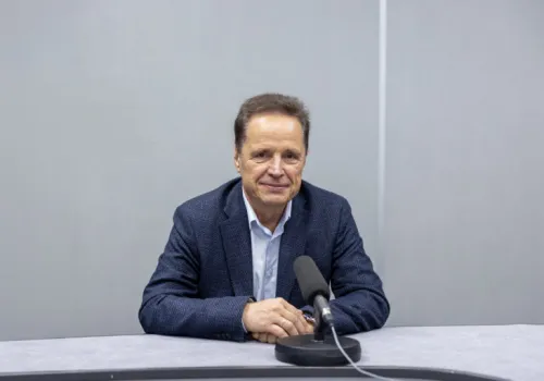 Jaguar na placu budowy, dojazdy na cmentarze i remonty. Zbigniew Papierski Gościem Radia Łódź