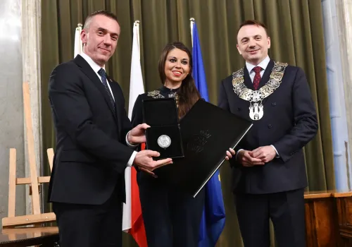Politechnika Krakowska doceniona za zasługi dla miasta. „Wystarczy rozejrzeć się po Krakowie”