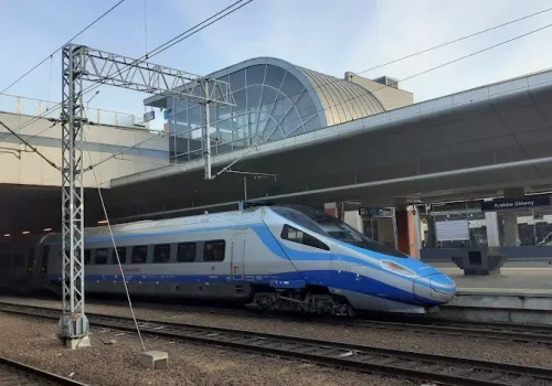 Pendolino z Krakowa z internetem satelitarnym. Pasażerowie sprawdzą, czy połączenie przestanie się urywać