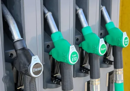Maksymalne ceny paliwa w piątek. Benzyna i diesel nieco tańsze