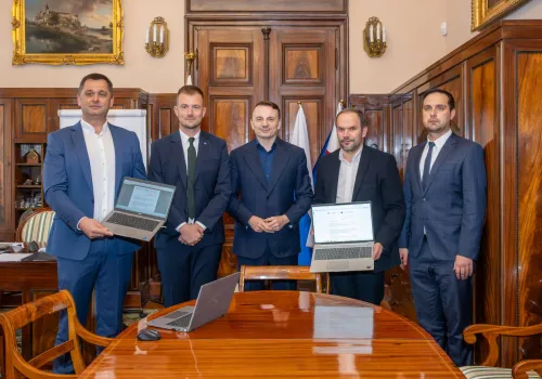 Ważny podpis prezydenta Łukasza Gibały. Powstanie przystanek SKA „Kraków Prądnik Czerwony”