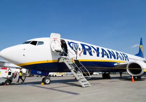 Ryanair kasuje na amen aż 62 trasy, w tym 11 z 6 polskich lotnisk! Niektóre z nich to hity