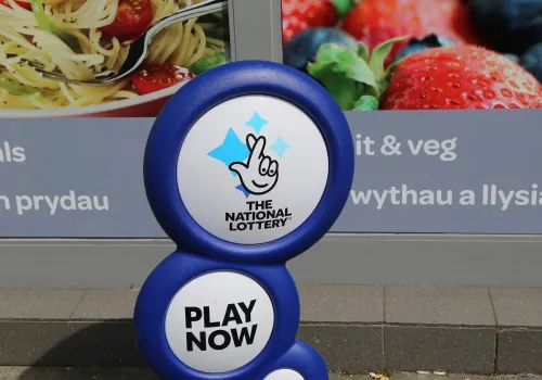 Milion funtów czeka. National Lottery apeluje o sprawdzenie kuponów