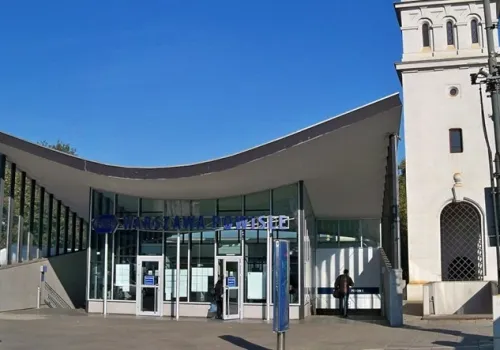 PLK naprawi peron Warszawa Powiśle. Szybkie działanie