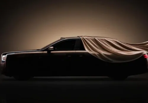 BYD chce mieć własnego Rolls-Royce’a. Yangwang Altior rzuca wyzwanie Ghostowi