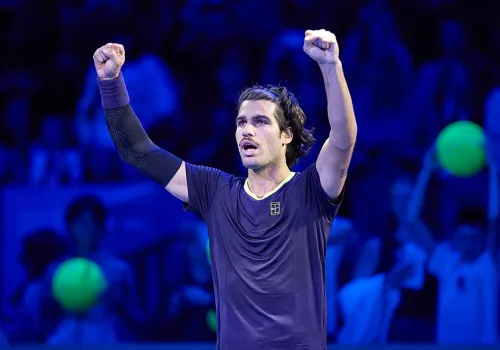 Szalony tie-break Alcaraza. Miedwiediew obronił meczbola