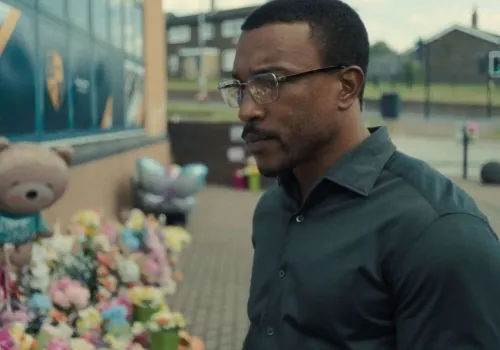 Ashley Walters z „Dojrzewania” po raz pierwszy reżyseruje. Nowy etap kariery aktora