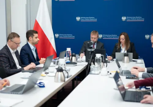 Czy firmy prowadzące pilotaż skróconego czasu pracy straciły na 4-dniowym tygodniu?