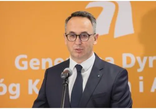 Nowy plan na opłatę paliwową. W roku wyborczym ma zostać podatkiem