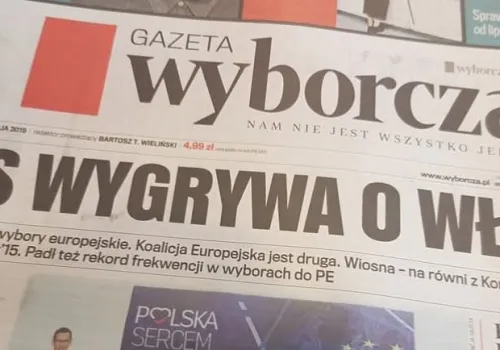 Świadek Onetu i „obiektywne zmyślenia”. Kim jest Piotr Głuchowski?