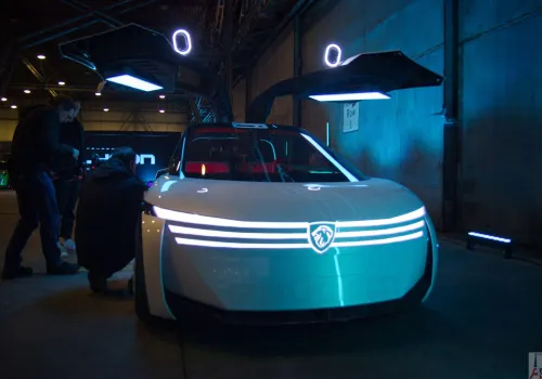 Stellantis ma ponad trzy razy większe przychody niż Renault. I nadal kończy kwartał stratą