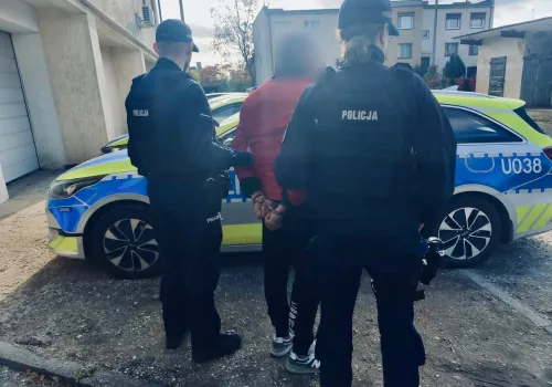 Ponad 1,5 promila, sądowy zakaz i utrata samochodu. 49-latek trafi do więzienia