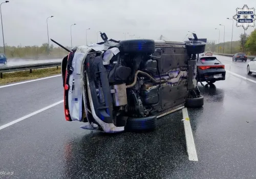 Zbliżają się najtrudniejsze dni na drogach. Policja ostrzega przed Wszystkimi Świętymi