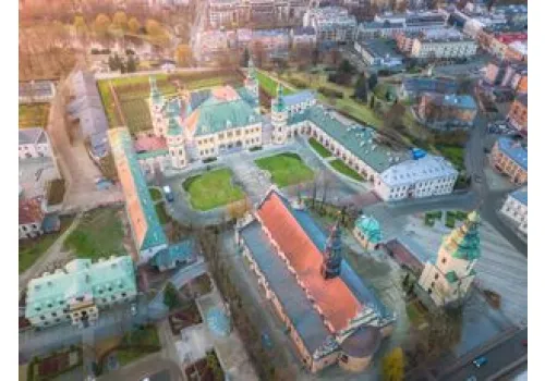 Co robić w Kielcach na przełomie października i listopada? Koncerty gwiazd, spektakle i wystawy