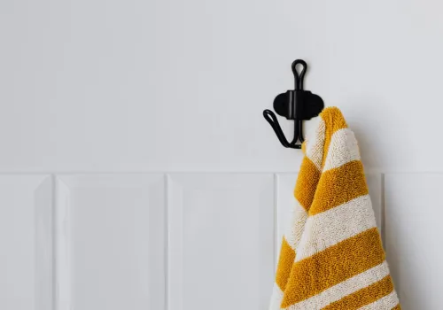 Zaprosił ją do "swojego" apartamentu z OLX. Brak ręcznika zdradził kłamstwo, za które grozi do 8 lat więzienia