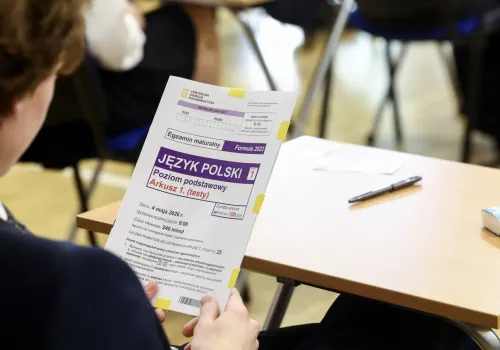 „A” to coś innego niż „i”. CKE broni zasad oceniania matury z polskiego