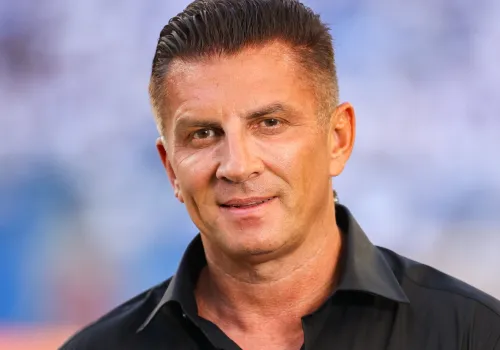 Pokazali, czym jeździ Mateusz Borek. To auto robi wrażenie