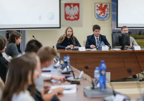 Młodzi o przyszłości samorządu. W Stargardzie ruszyły zapisy na konferencję NextGov