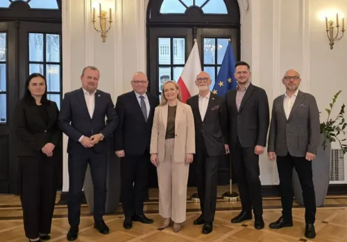 Samorządowcy po spotkaniu z minister zdrowia: Satysfakcjonujących rozstrzygnięć nadal brakuje