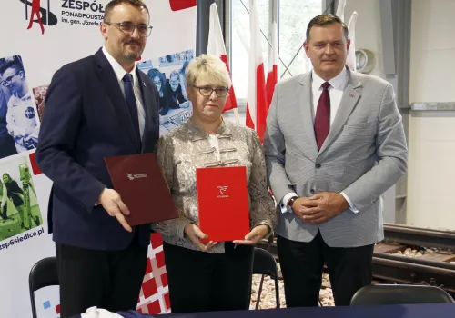 POLREGIO stawia na młodzież