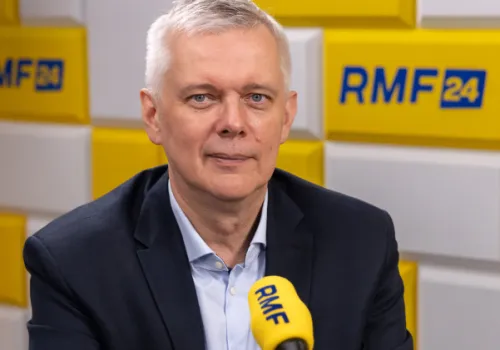 Tomasz Siemoniak potwierdza: Premier Tusk spotkał się z Hołownią