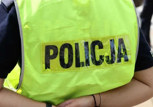 Nawet 5000 zł grzywny, 12 punktów karnych i utrata prawa jazdy. Posypią się mandaty, przepisy już obowiązują