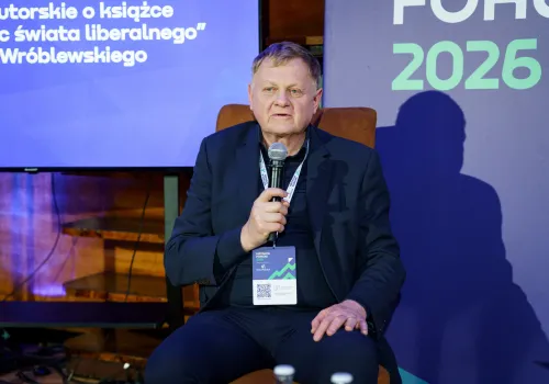 Świat liberalny upada. Europę może czekać wojna domowa?