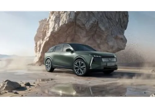 DS N°7 to francuski pomysł na SUV-a premium. Trudno pomylić go z konkurencją