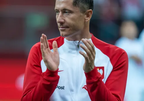 Lewandowski przygwiazdorzył? Piłkarz przerywa milczenie