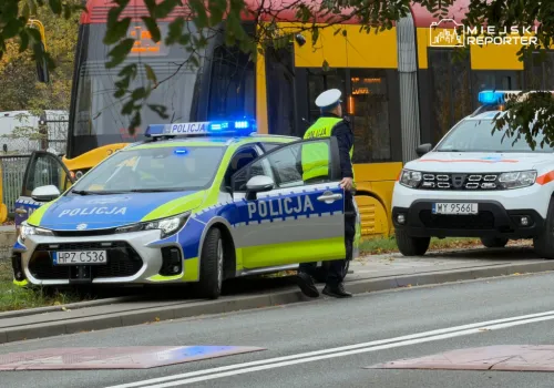 15-latek wszedł przed nadjeżdżający tramwaj. Cztery linie z utrudnieniami