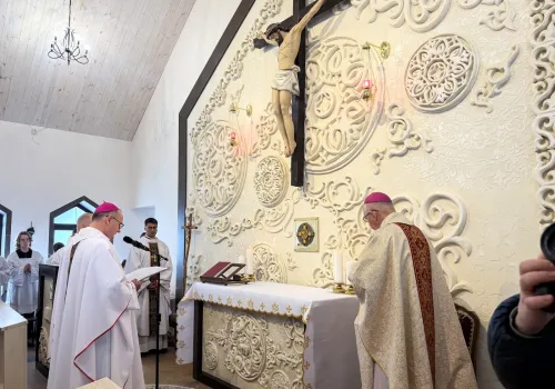 Kaplica św. Faustyny w sercu Kazachstanu. Konsekrował abp Przybylski