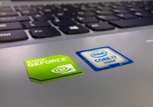 Akcje firmy Intel spadły o ponad 20%. Ponure prognozy dla rynku PC