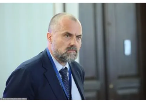 Chaos w TK. Ambasador w Chinach rezygnuje