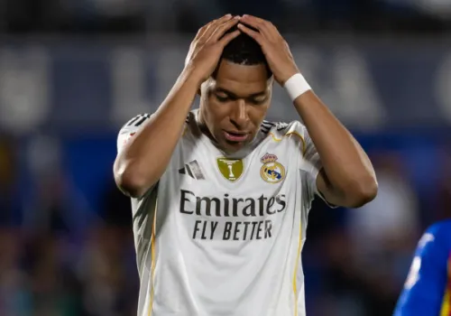 Mbappe był o włos od Złotej Piłki. Oto szczegóły głosowania