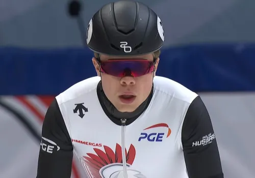 Short track: Niewiński i obie sztafety z awansami do półfinałów na start PŚ w Montrealu!