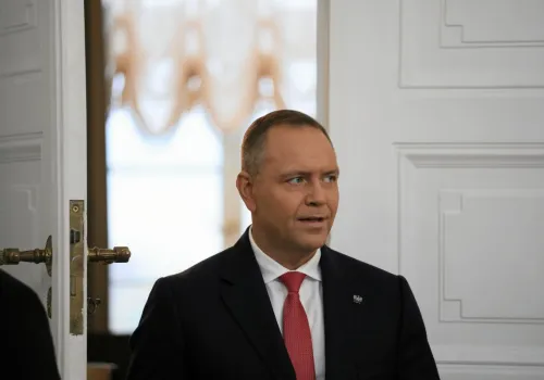 Korwin-Piotrowska zaprasza prezydenta do TK. Ale "tylko jego". "Są warunki i sala"