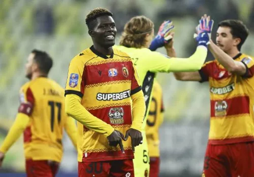Mecz Wieczysta Kraków - Jagiellonia Białystok online. Rozochocili się. Transmisja i stream z 13. kolejki PKO Ekstraklasy