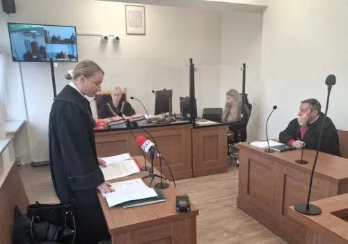 Zapadł wyrok w sprawie oskarżeń wobec europosła Krzysztofa Brejzy. Była urzędniczka uniewinniona