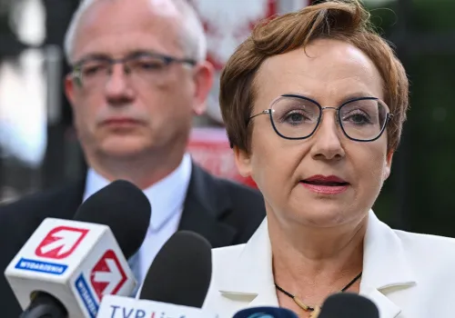 „Zalecana praca poza siedzibą”. Trybunał przechodzi w „tryb awaryjny”