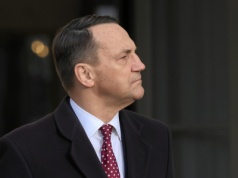 Radosław Sikorski gra o najwyższą stawkę. Wyczuł, że to jest jego moment